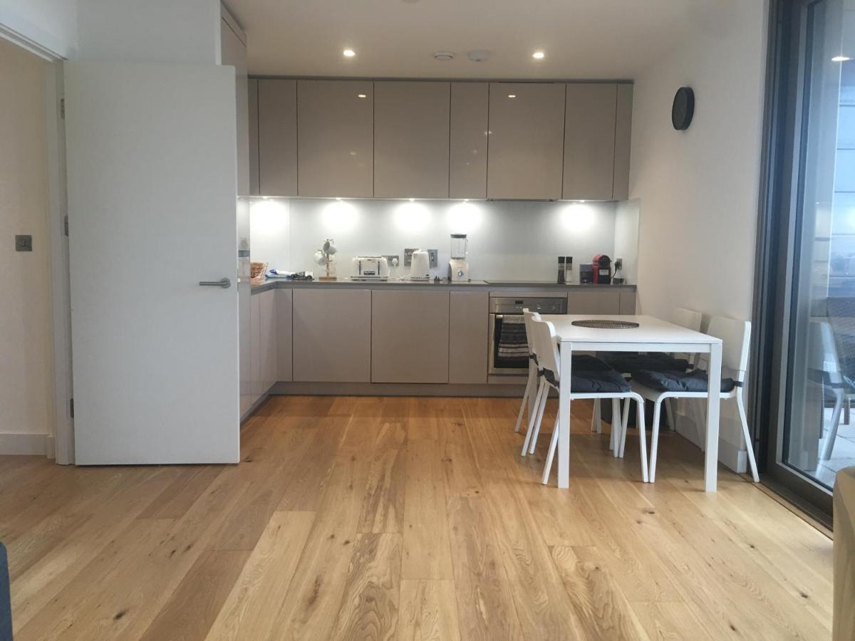 Luxurious Serviced Apartment In كرويدون المظهر الخارجي الصورة