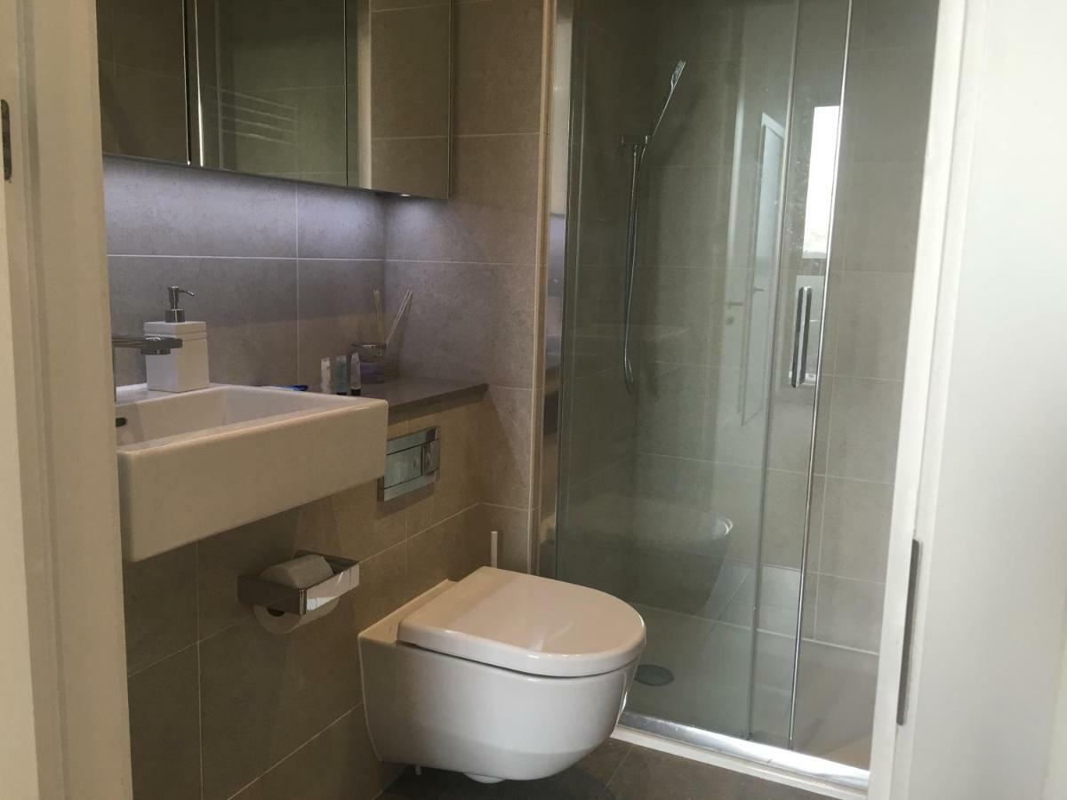 Luxurious Serviced Apartment In كرويدون المظهر الخارجي الصورة
